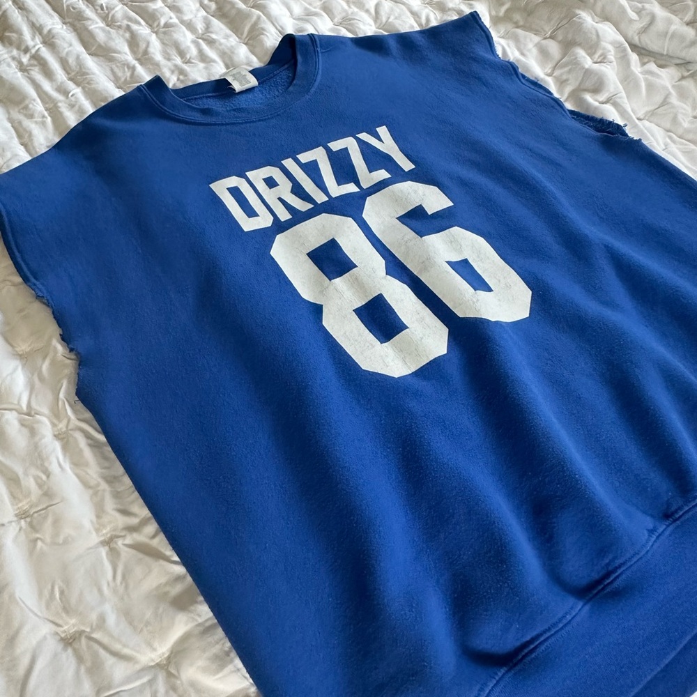 Blue Sleeveless Top with White Print